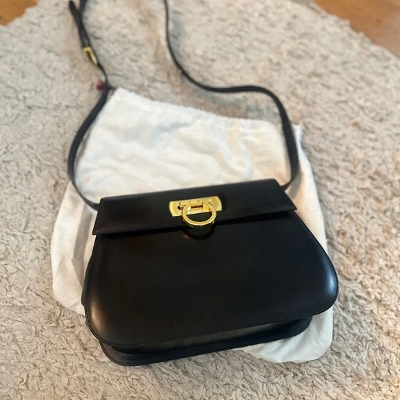 ❌SOLD❌Salvatore Ferragamo Black Handbag with Gold Accents - Picture 6 of 14
